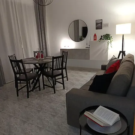Apartamento Casa Nonno - *